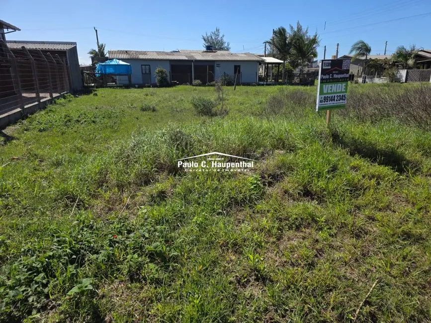 Foto 3 de Terreno / Lote à venda, 300m2 em Balneario Arroio Do Silva - SC