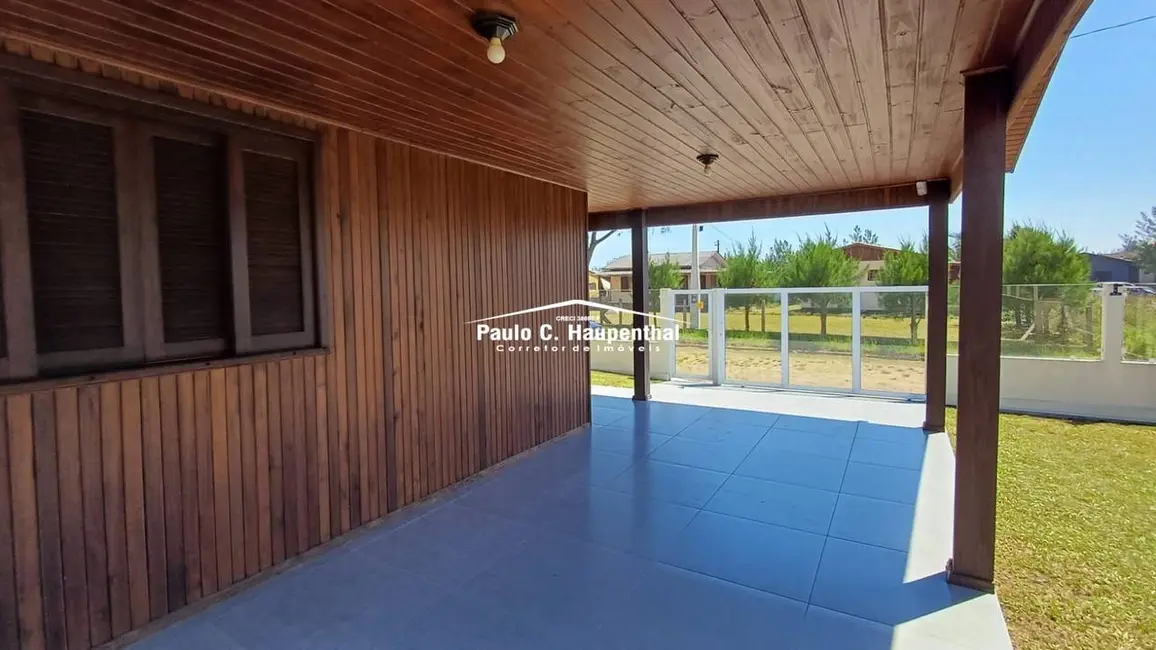 Foto 3 de Casa com 2 quartos à venda, 300m2 em Balneario Arroio Do Silva - SC