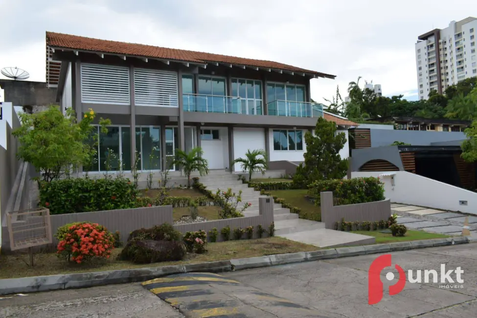 Foto 2 de Casa com 4 quartos à venda, 596m2 em Adrianópolis, Manaus - AM