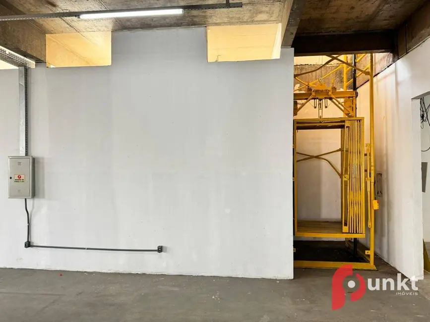 Armazém / Galpão para alugar, 4000m2 em Distrito Industrial I, Manaus - AM - imagem 7 Foto 7 de Armazém / Galpão para alugar, 4000m2 em Distrito Industrial I, Manaus - AM