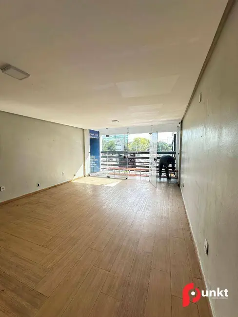 Sala Comercial para alugar, 30m2 em Adrianópolis, Manaus - AM - imagem 2 Foto 2 de Sala Comercial para alugar, 30m2 em Adrianópolis, Manaus - AM