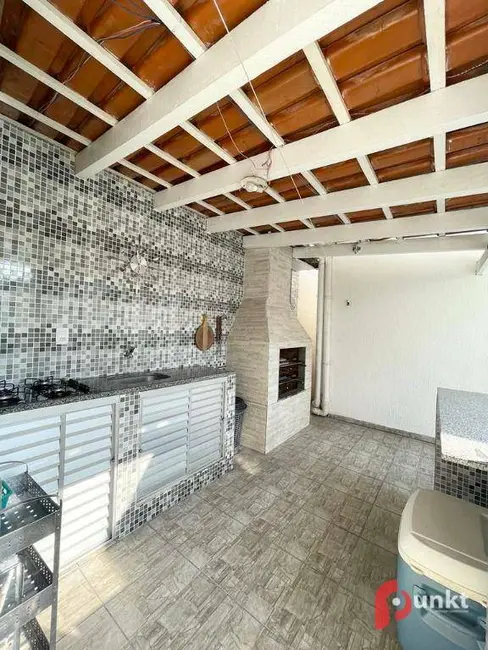 Foto 8 de Casa com 4 quartos à venda, 423m2 em Adrianópolis, Manaus - AM