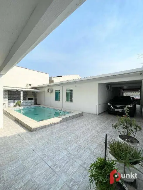 Foto 9 de Casa com 4 quartos à venda, 423m2 em Adrianópolis, Manaus - AM