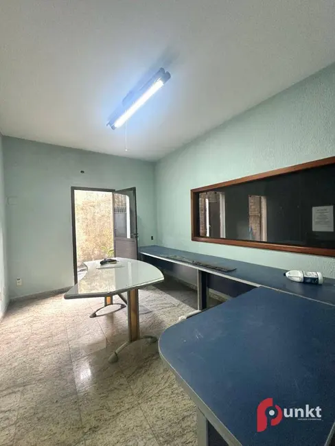 Foto 11 de Casa para alugar, 300m2 em Nossa Senhora das Graças, Manaus - AM