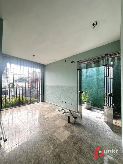 Foto 3 de Casa para alugar, 300m2 em Nossa Senhora das Graças, Manaus - AM