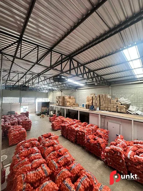 Armazém / Galpão à venda, 800m2 em Flores, Manaus - AM - imagem 5 Foto 5 de Armazém / Galpão à venda, 800m2 em Flores, Manaus - AM