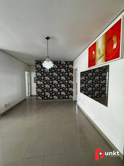 Apartamento com 3 quartos para alugar, 117m2 em Chapada, Manaus - AM - imagem 5 Foto 5 de Apartamento com 3 quartos para alugar, 117m2 em Chapada, Manaus - AM