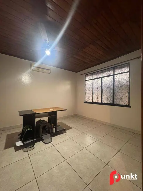 Foto 9 de Casa com 4 quartos para alugar, 238m2 em Parque 10 de Novembro, Manaus - AM