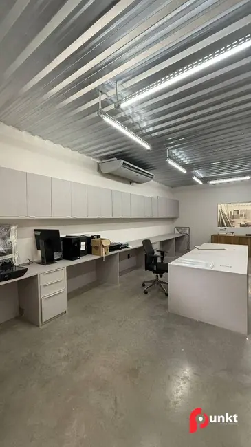 Armazém / Galpão para alugar, 1800m2 em Flores, Manaus - AM - imagem 2 Foto 2 de Armazém / Galpão para alugar, 1800m2 em Flores, Manaus - AM