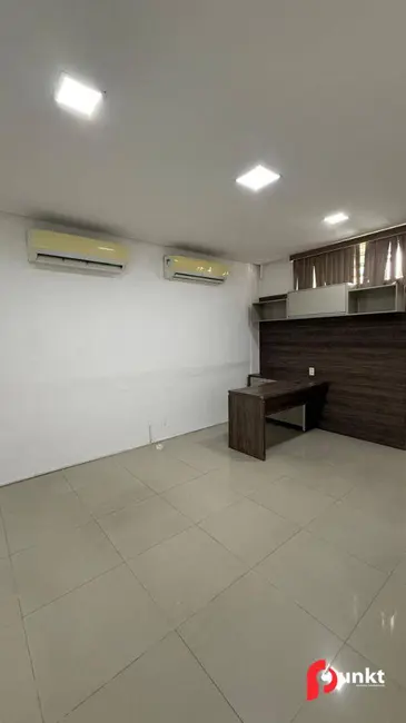 Foto 1 de Sala Comercial para alugar, 68m2 em Nossa Senhora das Graças, Manaus - AM