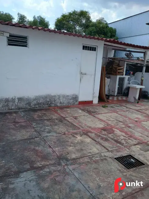 Terreno / Lote à venda, 1137m2 em Nossa Senhora das Graças, Manaus - AM - imagem 6 Foto 6 de Terreno / Lote à venda, 1137m2 em Nossa Senhora das Graças, Manaus - AM