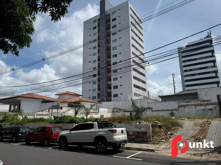 Foto 1 de Terreno / Lote à venda, 900m2 em Nossa Senhora das Graças, Manaus - AM