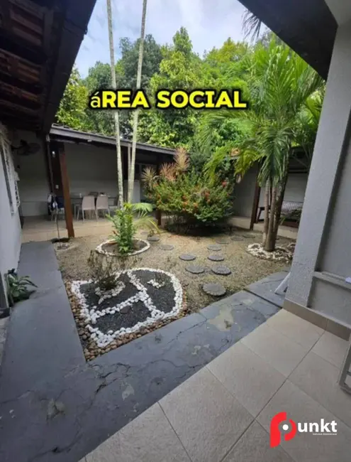 Casa para alugar, 350m2 em Aleixo, Manaus - AM - imagem 1 Foto 1 de Casa para alugar, 350m2 em Aleixo, Manaus - AM