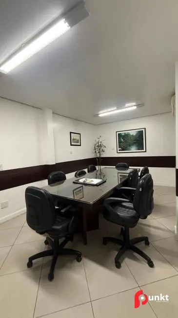 Casa à venda, 300m2 em Nossa Senhora das Graças, Manaus - AM - imagem 3 Foto 3 de Casa à venda, 300m2 em Nossa Senhora das Graças, Manaus - AM