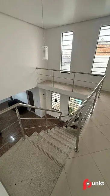 Foto 16 de Casa à venda, 300m2 em Nossa Senhora das Graças, Manaus - AM