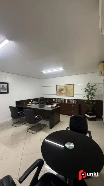 Foto 10 de Casa à venda, 300m2 em Nossa Senhora das Graças, Manaus - AM