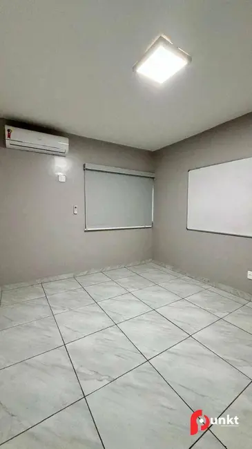 Casa para alugar, 500m2 em Aleixo, Manaus - AM - imagem 2 Foto 2 de Casa para alugar, 500m2 em Aleixo, Manaus - AM