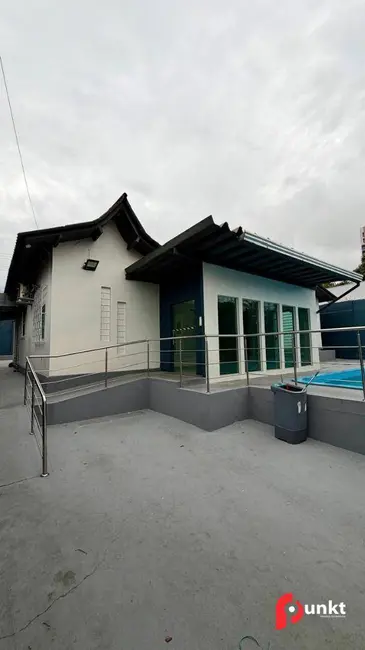 Casa para alugar, 500m2 em Aleixo, Manaus - AM - imagem 1 Foto 1 de Casa para alugar, 500m2 em Aleixo, Manaus - AM