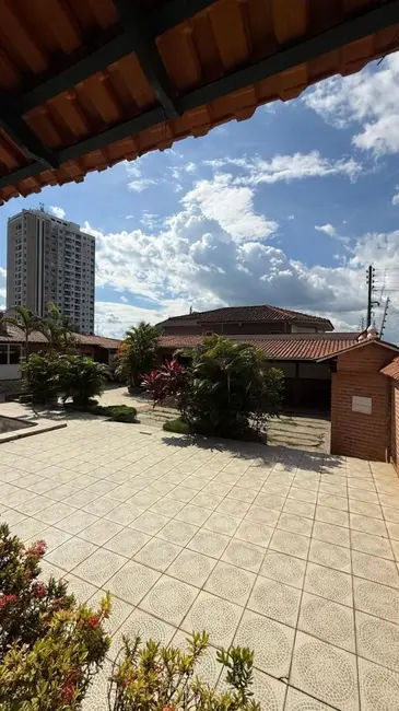 Foto 4 de Casa com 7 quartos à venda, 500m2 em Ponta Negra, Manaus - AM