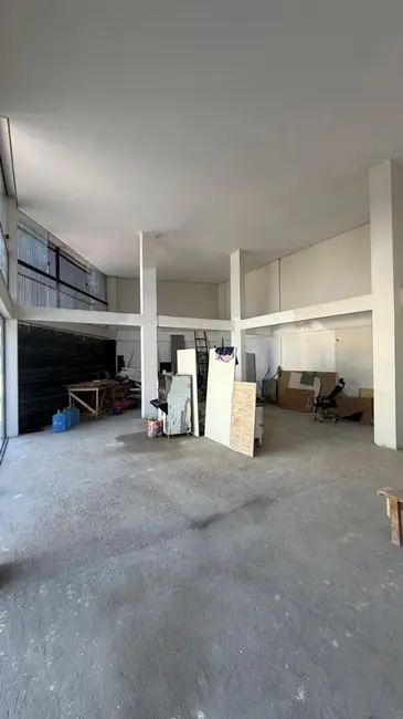 Foto 4 de Sala Comercial para alugar, 1400m2 em Aleixo, Manaus - AM