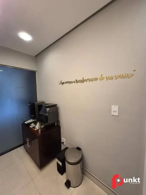 Sala Comercial à venda, 80m2 em Nossa Senhora das Graças, Manaus - AM - imagem 5 Foto 5 de Sala Comercial à venda, 80m2 em Nossa Senhora das Graças, Manaus - AM