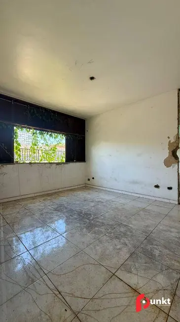 Casa à venda, 300m2 em Nossa Senhora das Graças, Manaus - AM - imagem 4 Foto 4 de Casa à venda, 300m2 em Nossa Senhora das Graças, Manaus - AM