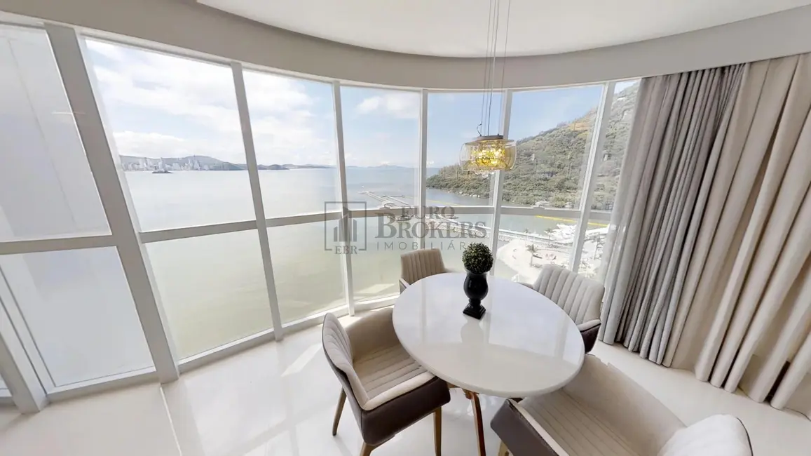 Foto 1 de Apartamento com 5 quartos à venda, 237m2 em Centro, Balneario Camboriu - SC