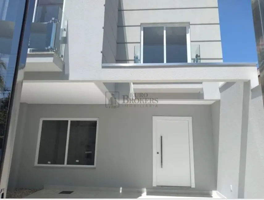 Foto 1 de Sobrado com 3 quartos à venda, 215m2 em Centro, Balneario Camboriu - SC