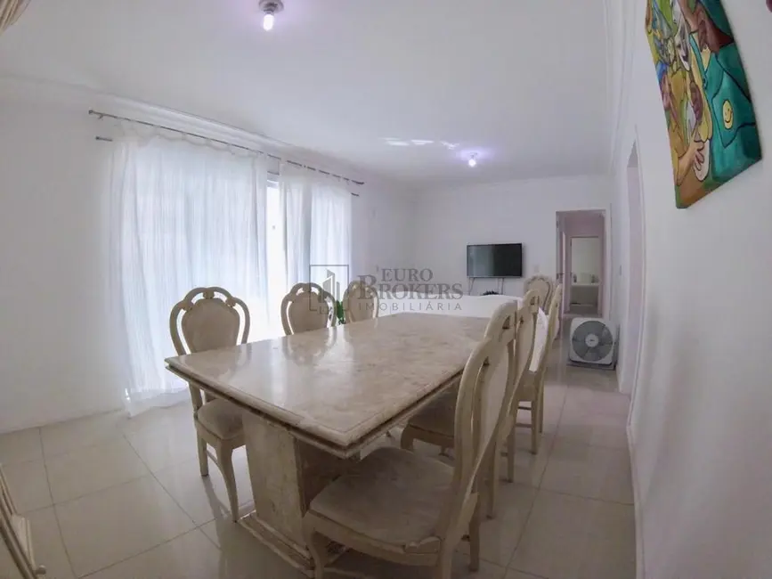 Foto 3 de Apartamento com 4 quartos à venda, 140m2 em Centro, Balneario Camboriu - SC