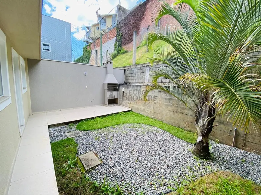 Foto 2 de Casa com 3 quartos à venda, 180m2 em Praia dos Amores, Balneario Camboriu - SC