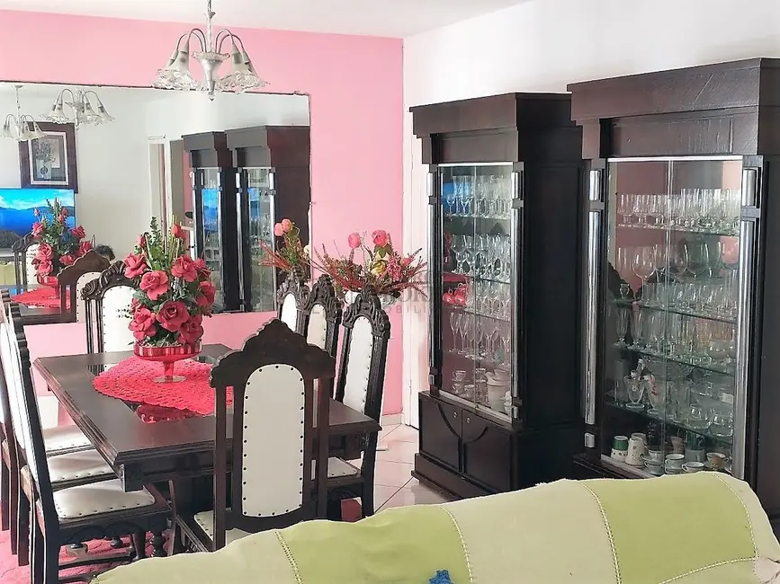 Apartamento com 2 quartos à venda, 155m2 em Centro, Balneario Camboriu - SC - imagem 1 Foto 1 de Apartamento com 2 quartos à venda, 155m2 em Centro, Balneario Camboriu - SC