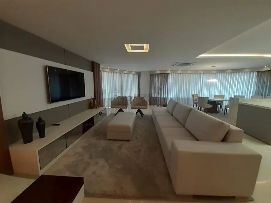 Foto 1 de Apartamento com 5 quartos para alugar, 237m2 em Centro, Balneario Camboriu - SC