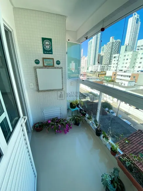 Foto 1 de Apartamento com 2 quartos para alugar, 68m2 em Nações, Balneario Camboriu - SC