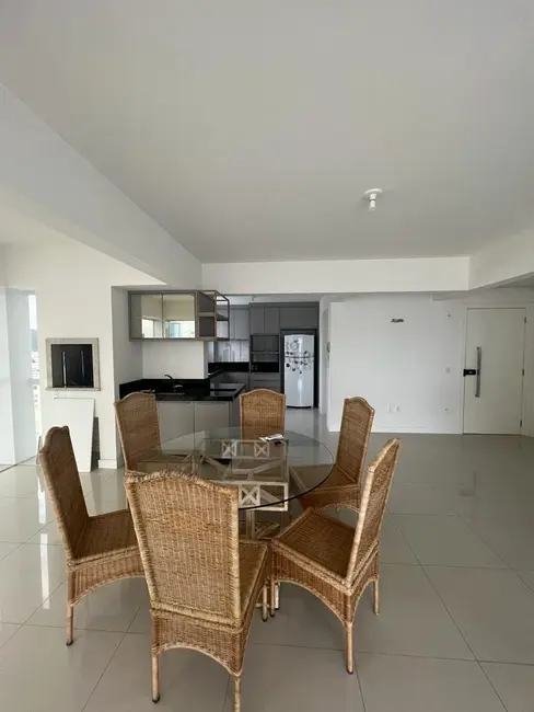 Foto 2 de Apartamento com 3 quartos à venda, 139m2 em Centro, Balneario Camboriu - SC