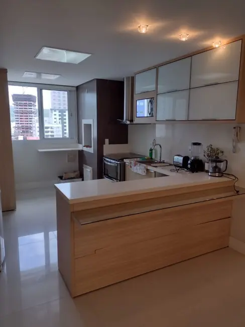 Foto 1 de Apartamento com 3 quartos à venda, 130m2 em Centro, Balneario Camboriu - SC