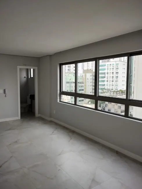 Foto 1 de Apartamento com 3 quartos à venda, 102m2 em Centro, Balneario Camboriu - SC