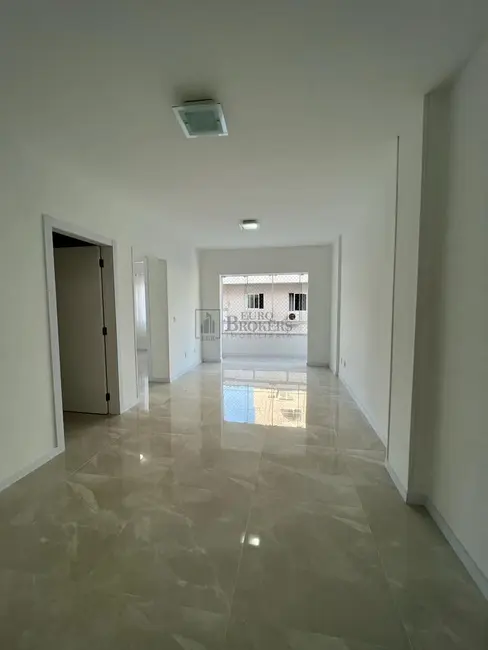 Foto 1 de Apartamento com 2 quartos à venda, 77m2 em Centro, Balneario Camboriu - SC