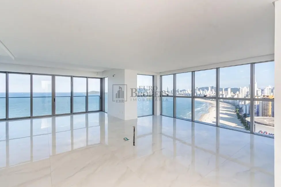 Foto 1 de Apartamento com 5 quartos à venda, 305m2 em Balneario Camboriu - SC
