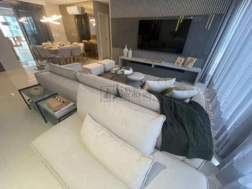 Foto 1 de Apartamento com 3 quartos à venda, 400m2 em Centro, Balneario Camboriu - SC