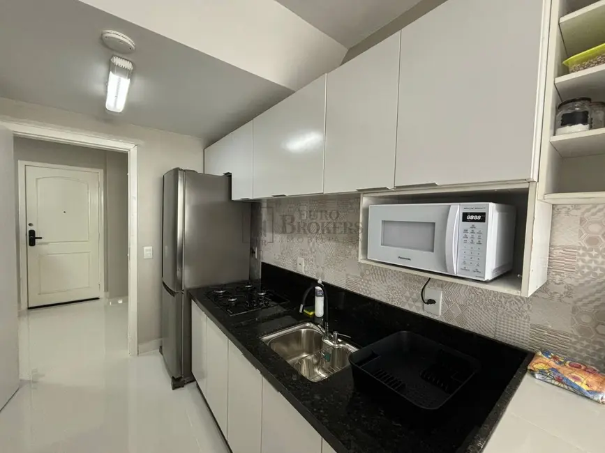 Foto 8 de Cobertura com 4 quartos à venda, 168m2 em Centro, Balneario Camboriu - SC