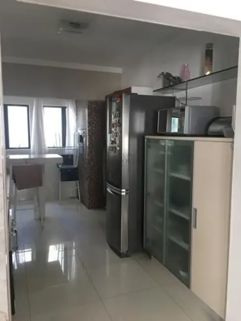 Apartamento com 3 quartos à venda, 120m2 em Centro, Balneario Camboriu - SC - imagem 3 Foto 3 de Apartamento com 3 quartos à venda, 120m2 em Centro, Balneario Camboriu - SC