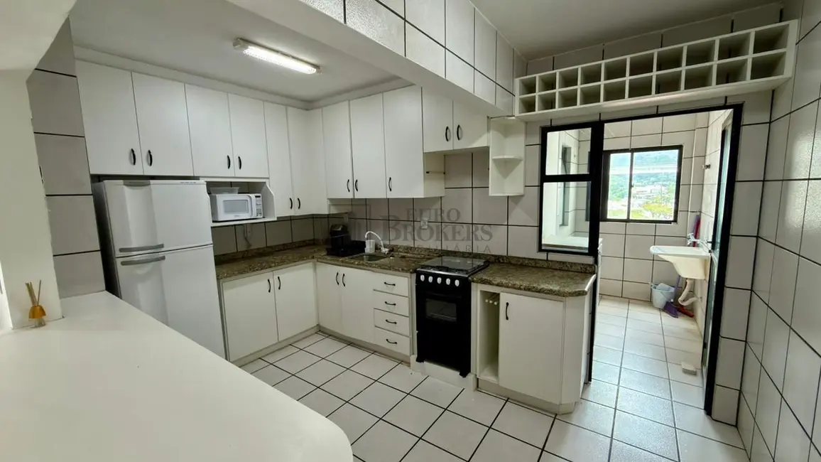 Foto 8 de Apartamento com 3 quartos para alugar, 120m2 em Balneario Camboriu - SC