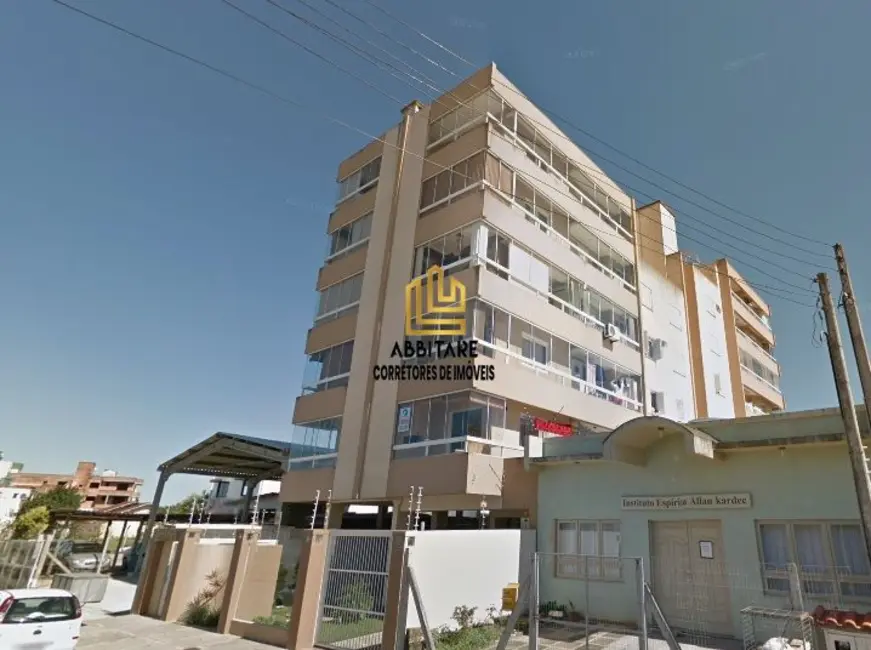 Foto 1 de Cobertura com 3 quartos à venda, 150m2 em Torres - RS