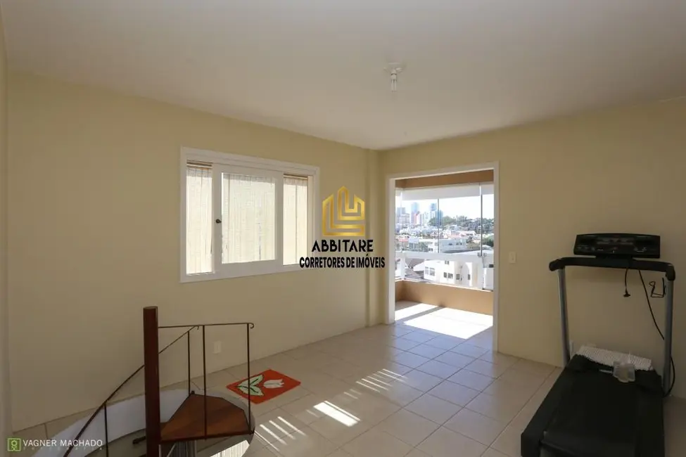 Foto 4 de Cobertura com 3 quartos à venda, 150m2 em Torres - RS