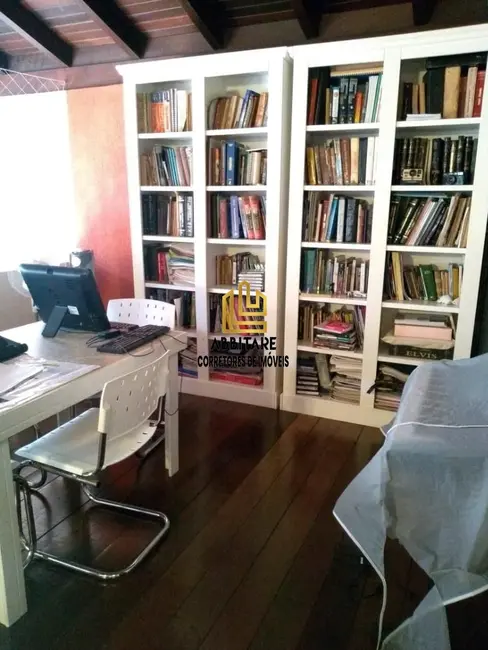 Casa com 4 quartos à venda, 317m2 em Torres - RS - imagem 4 Foto 4 de Casa com 4 quartos à venda, 317m2 em Torres - RS