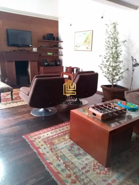 Casa com 4 quartos à venda, 317m2 em Torres - RS - imagem 5 Foto 5 de Casa com 4 quartos à venda, 317m2 em Torres - RS