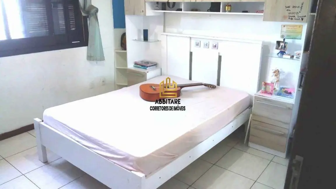 Foto 9 de Casa com 4 quartos à venda, 220m2 em Torres - RS