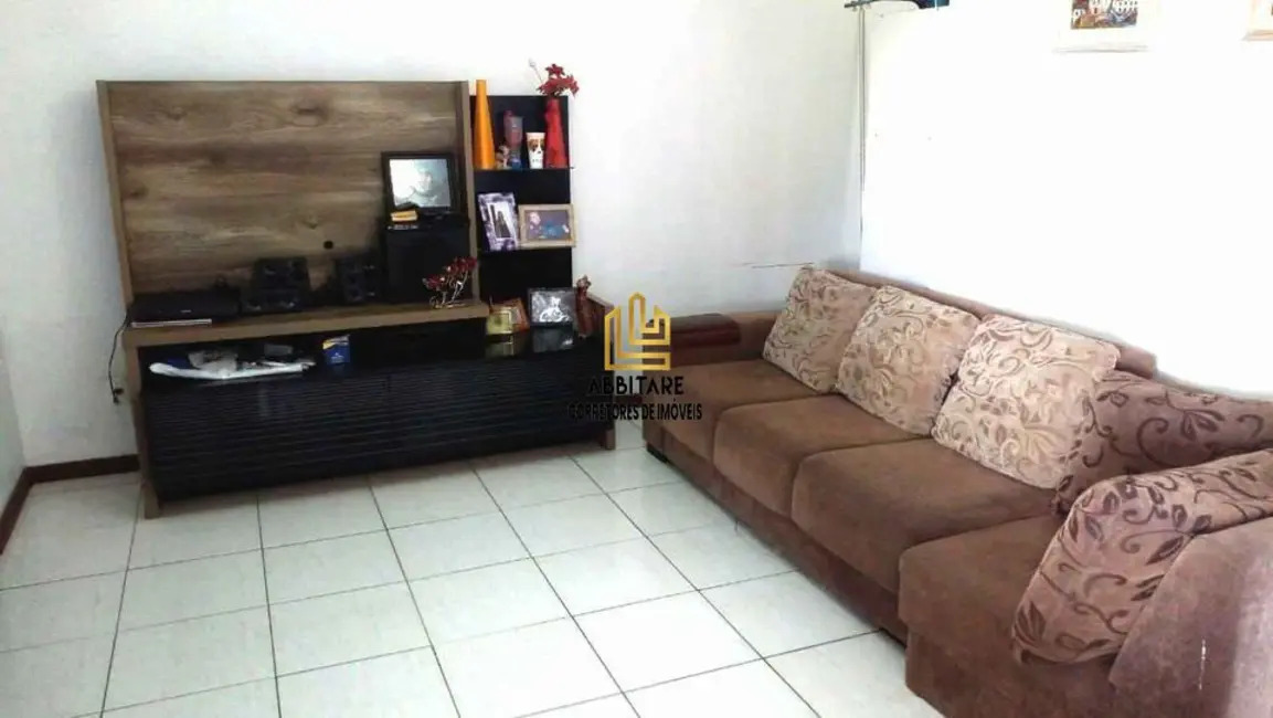 Foto 3 de Casa com 4 quartos à venda, 220m2 em Torres - RS