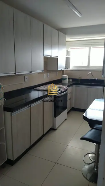 Apartamento com 4 quartos à venda, 262m2 em Torres - RS - imagem 6 Foto 6 de Apartamento com 4 quartos à venda, 262m2 em Torres - RS