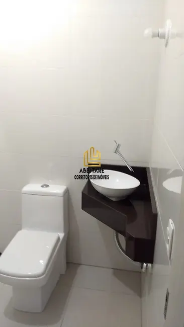 Foto 9 de Casa com 2 quartos à venda, 98m2 em Torres - RS